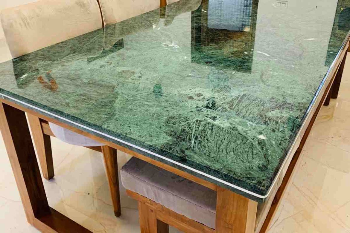 dining table granite top which gives an eye-catching look