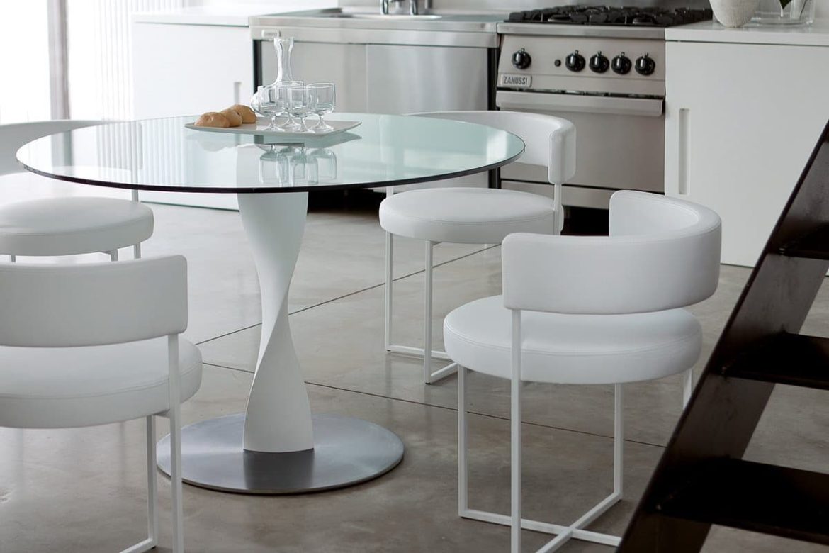 dining table glass top round that come with standard chairs