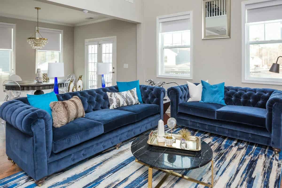  Buy Royal Blue Color Sofa + Great Price 
